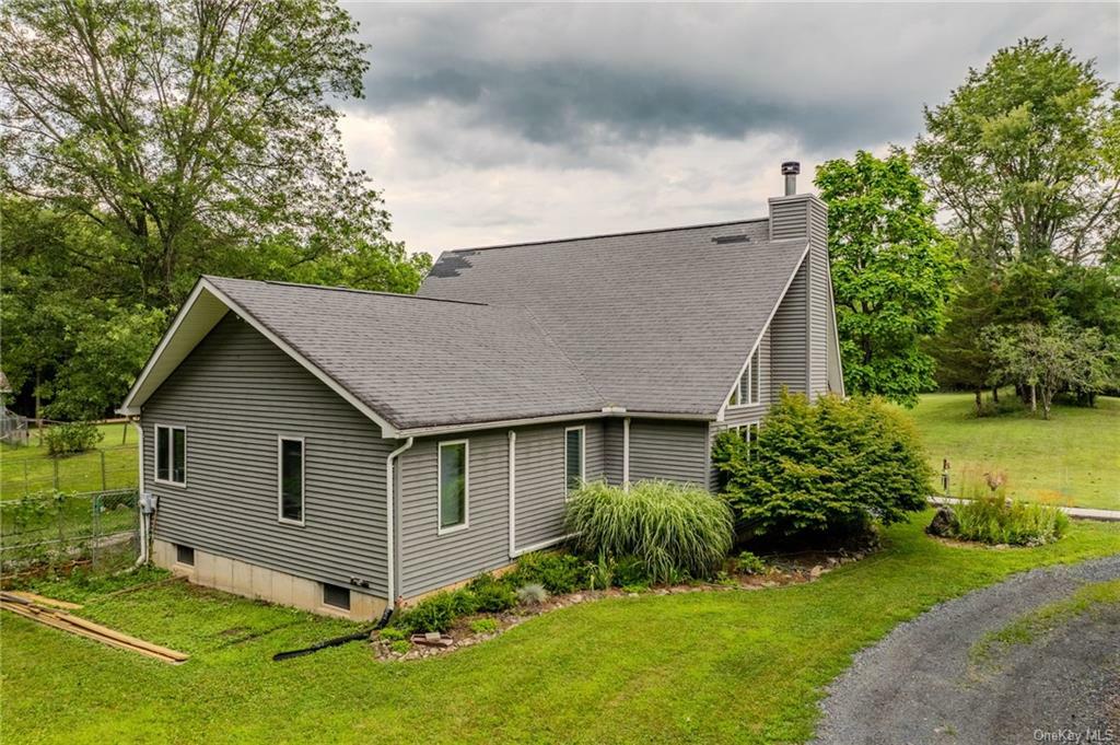 Property Photo:  525 County Route 12  NY 10958 