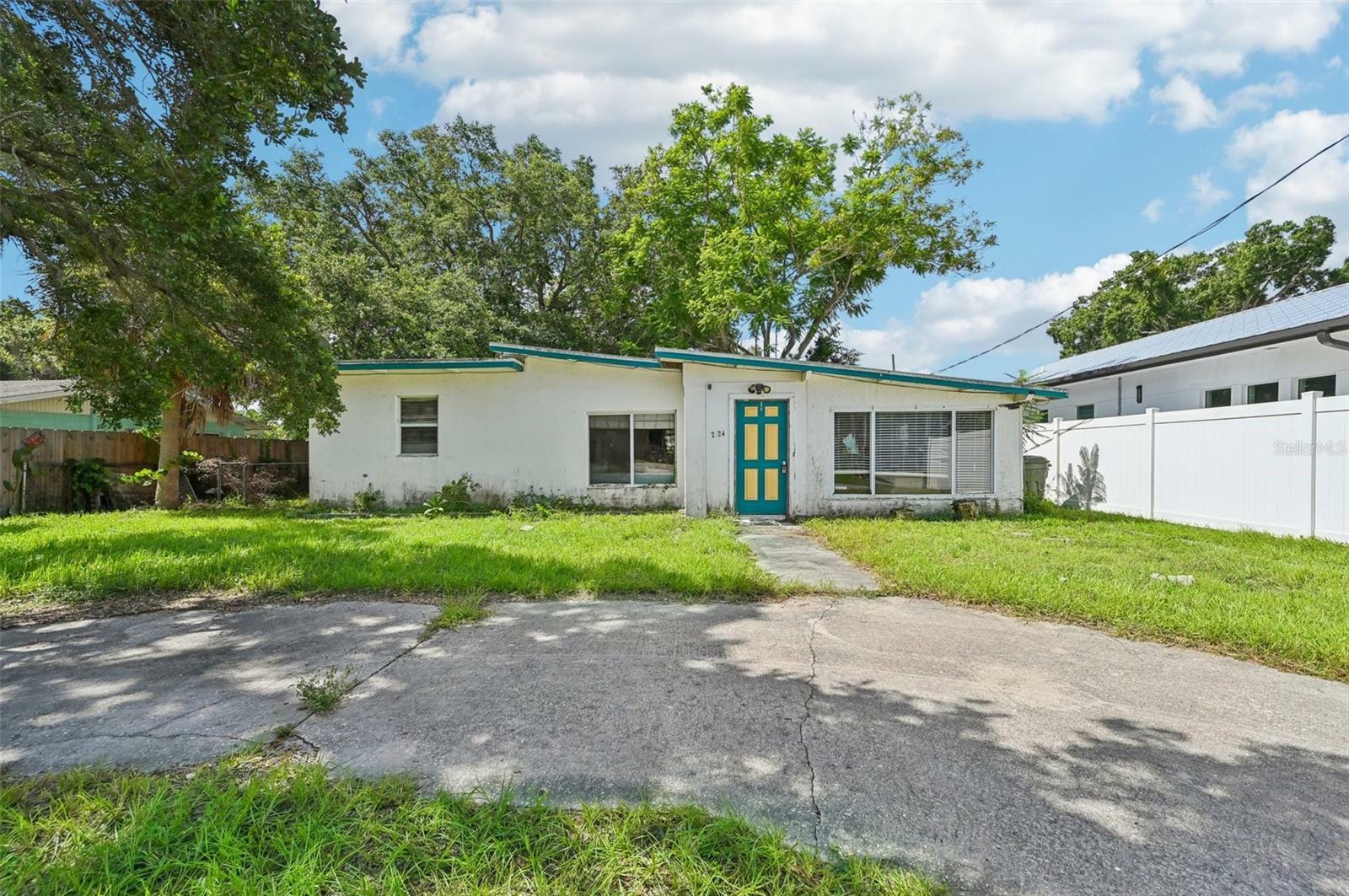 Property Photo:  2524 Novus Street  FL 34237 