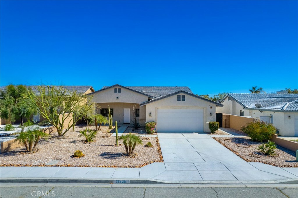 Property Photo:  31420 Avenida Del Yermo  CA 92234 