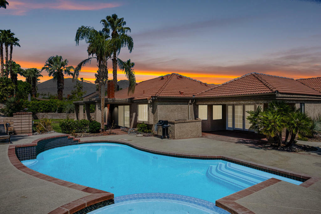 Property Photo:  73435 Desert Rose Drive  CA 92260 