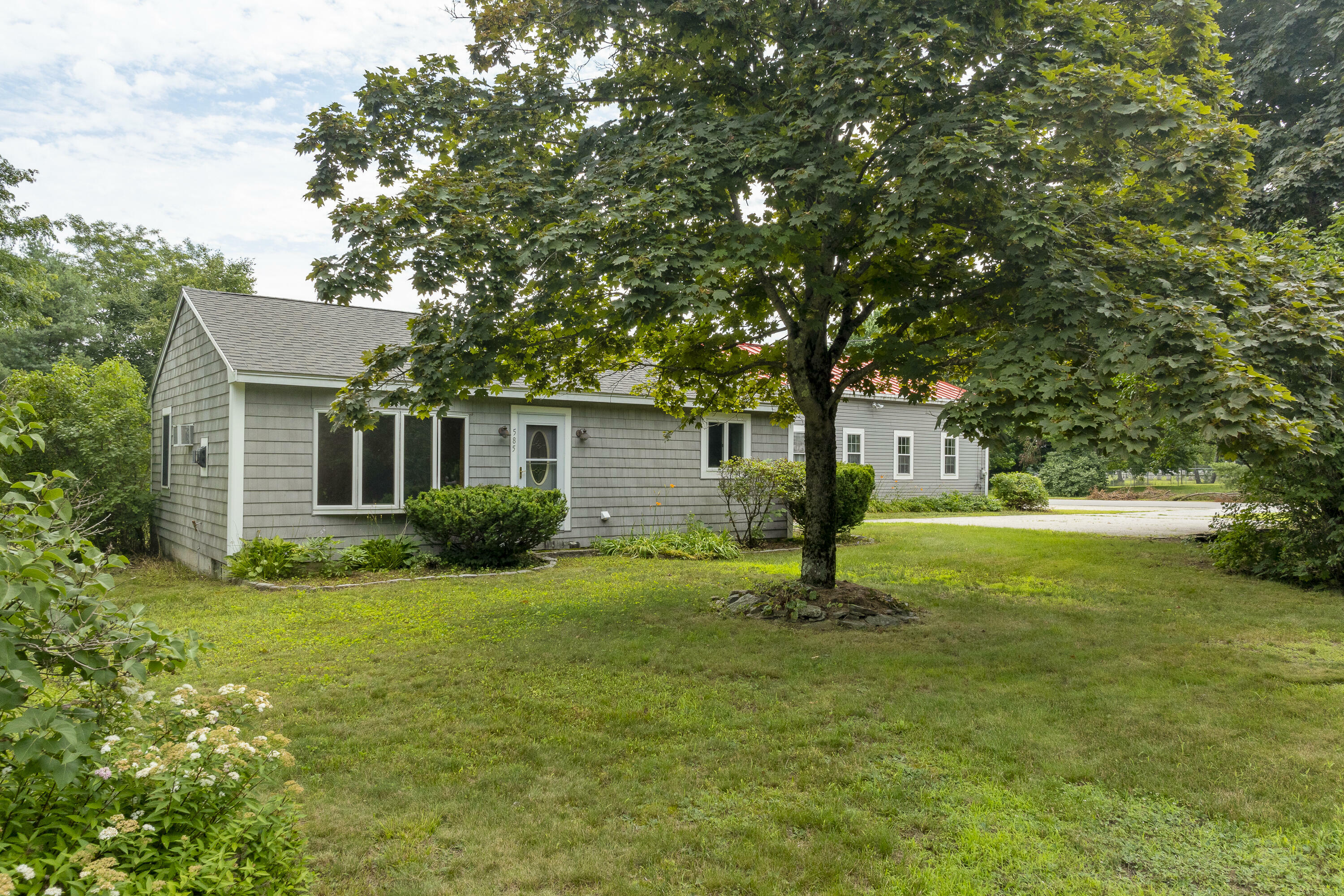 Property Photo:  585 Walnut Hill Road  ME 04097 