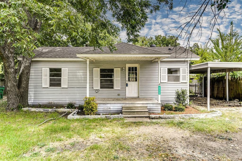 Property Photo:  211 N Central Avenue  TX 75165 