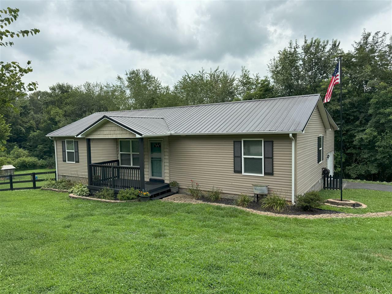 Property Photo:  1385 Bethel Lane  KY 42103 