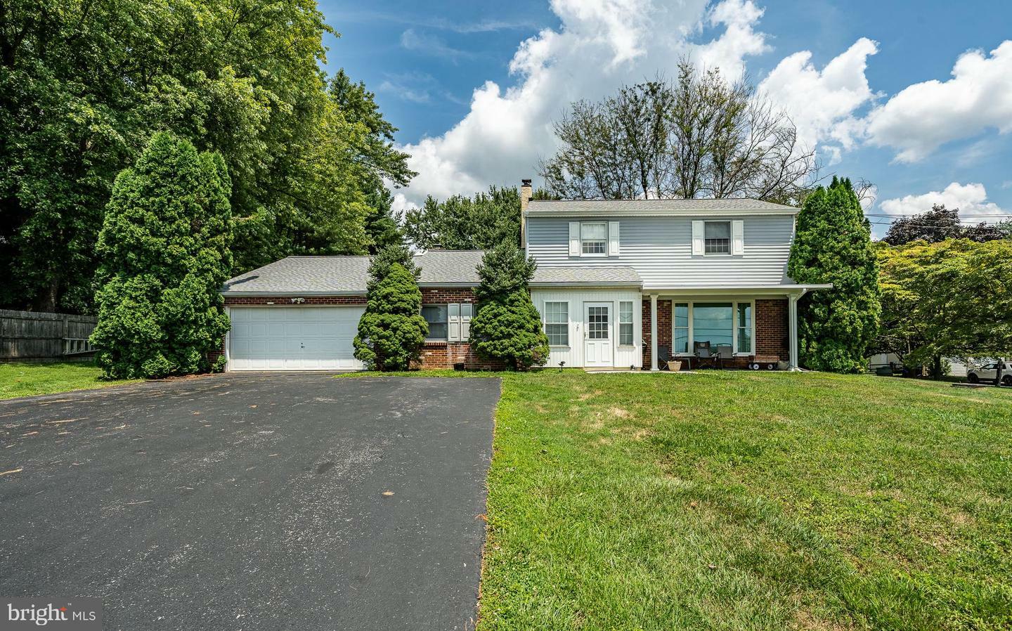 Property Photo:  31 Lakeview Road  PA 19335 