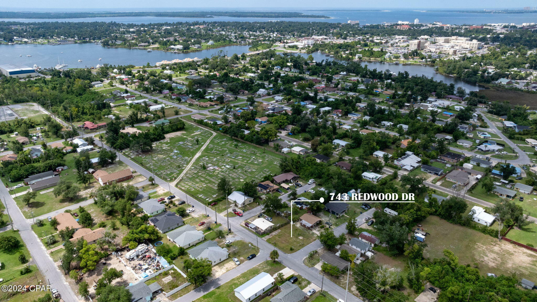 Property Photo:  743 Redwood Avenue  FL 32401 