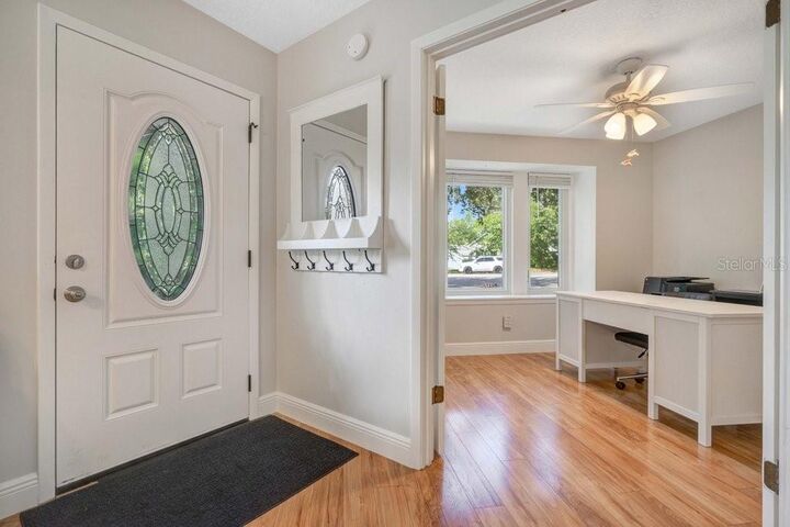 Property Photo:  1216 Woodridge Court  FL 32714 