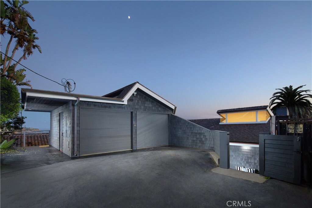 Property Photo: 31702 Seacliff Drive CA 92651