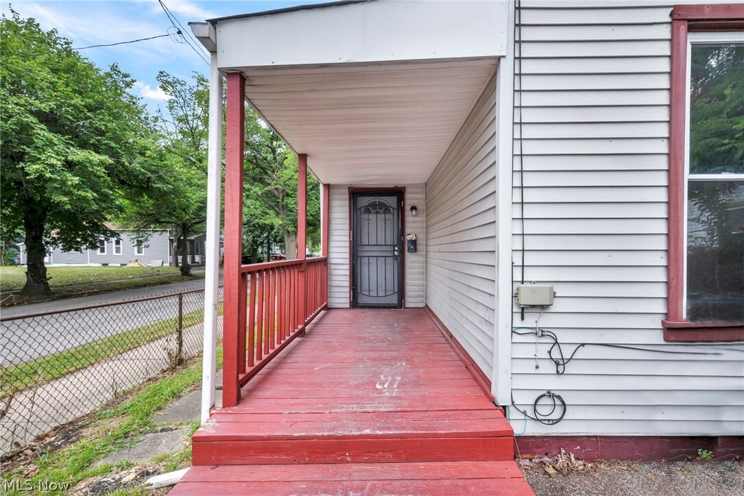 Property Photo:  6112 Kenyon Avenue  OH 44105 