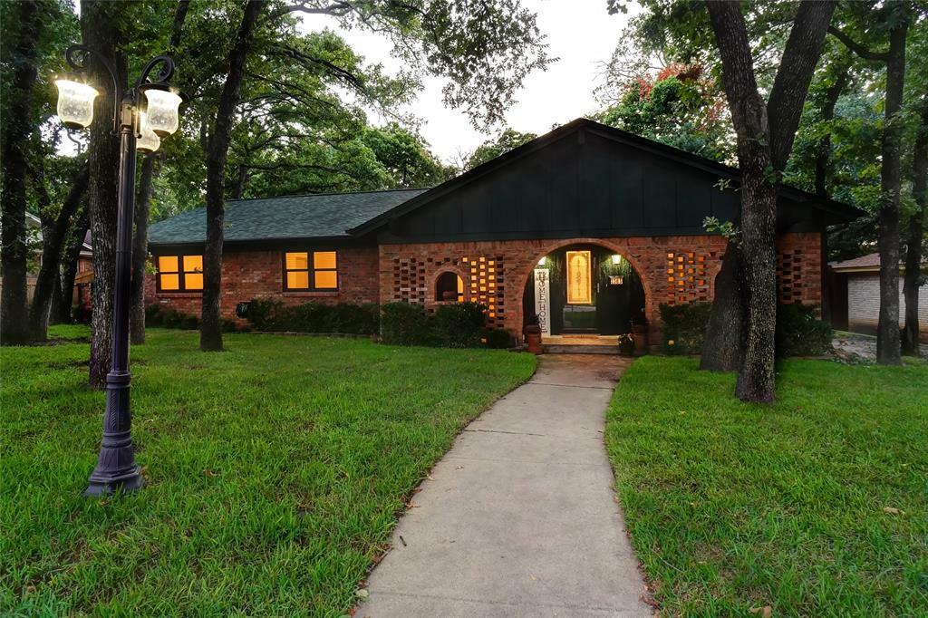 Property Photo:  1505 Cedar Ridge Terrace  TX 76039 