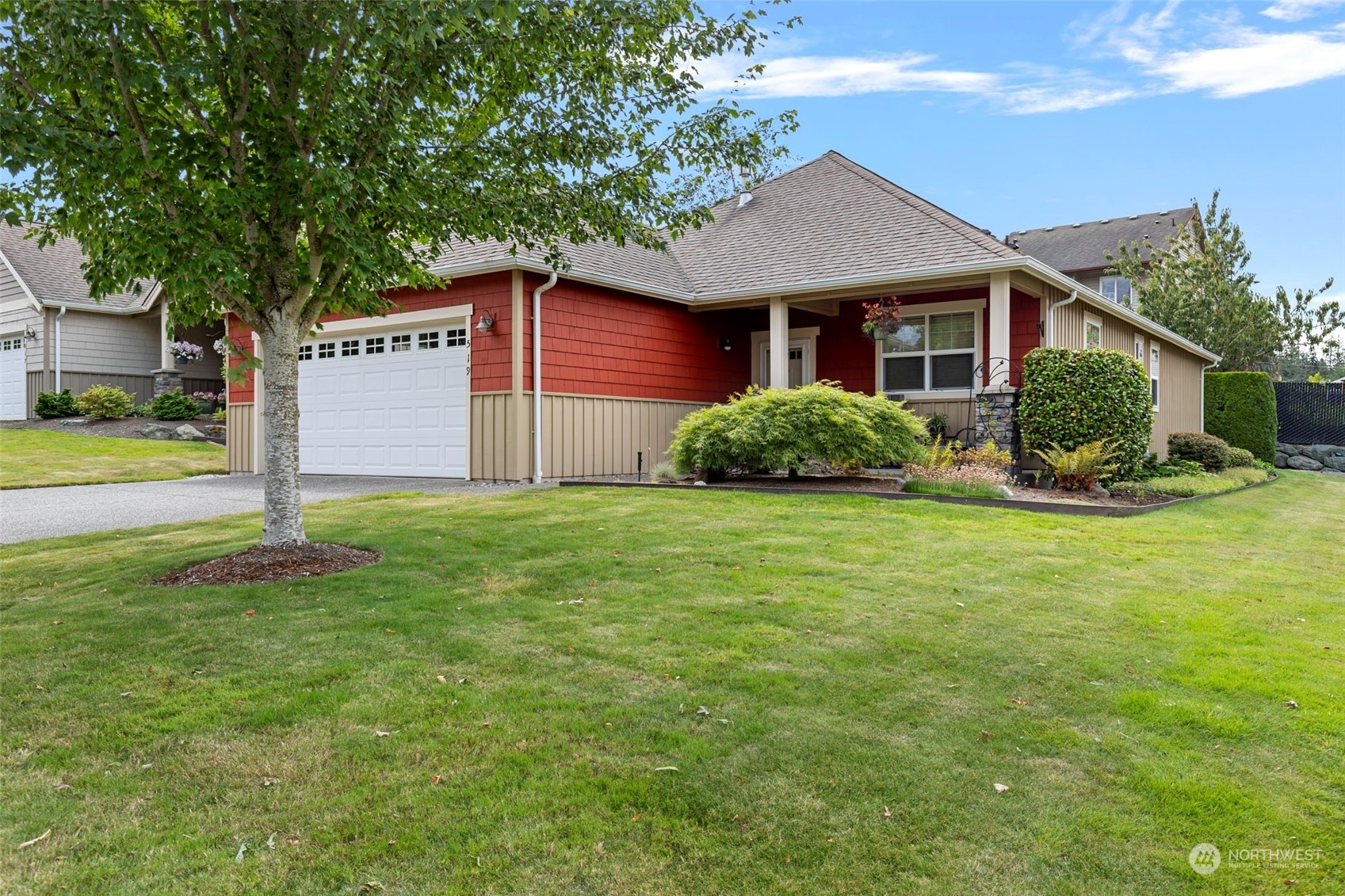 Property Photo:  519 Shady Lane  WA 98273 