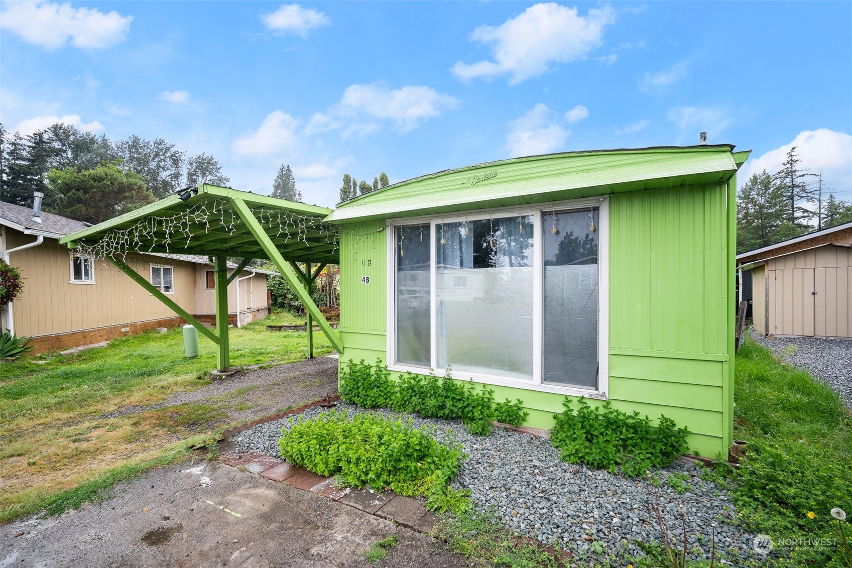 Property Photo:  4015 Eliza Avenue 4B  WA 98226 