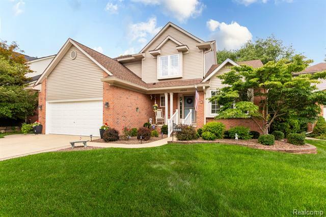 Property Photo:  8886 Parkside Drive  MI 48150 