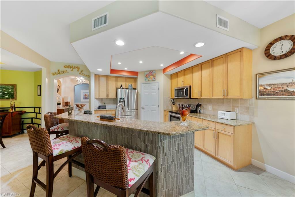 Property Photo: 10507 Sevilla Dr 101 FL 33913