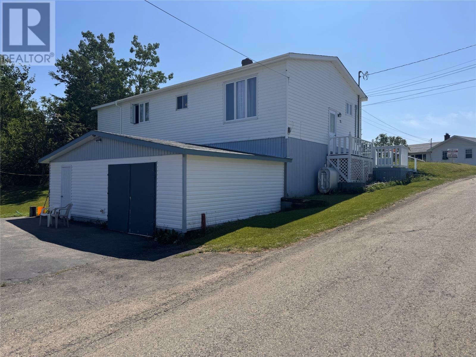 Property Photo:  22 Hillview Drive  NL A0G 1S0 