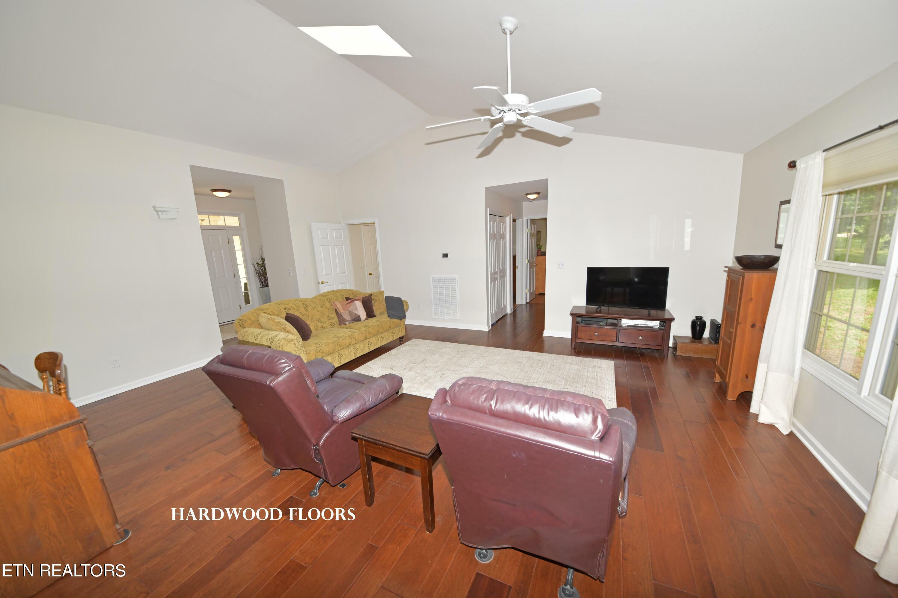 Property Photo:  13 Leyden Court  TN 38558 