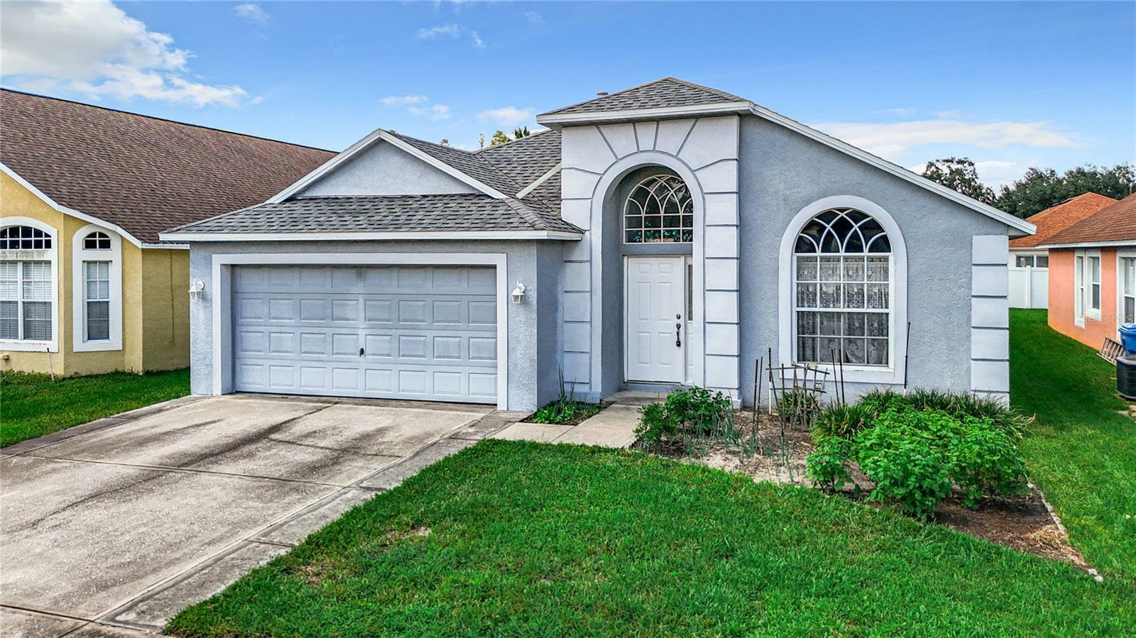 Property Photo:  29325 Birds Eye Drive  FL 33543 