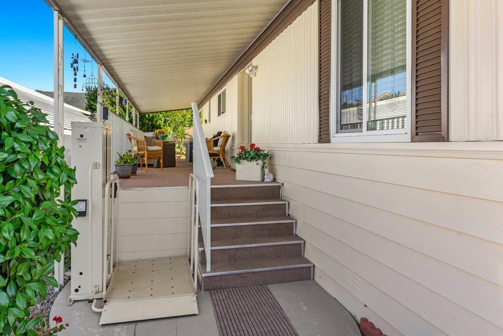 Property Photo:  1286 Discovery St 36  CA 92078 