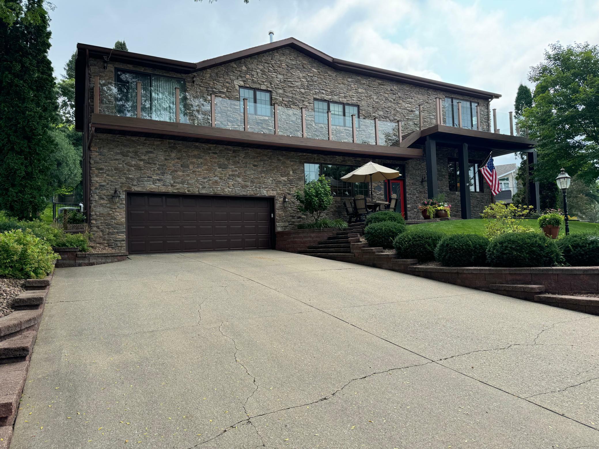 Property Photo:  1428 Edgewater Drive  MN 56007 