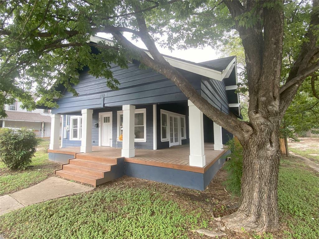 Property Photo:  1712 Austin Avenue  TX 76801 