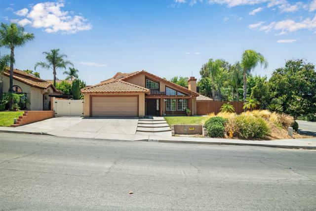 Property Photo:  25029 Parkcrest Drive  CA 92562 