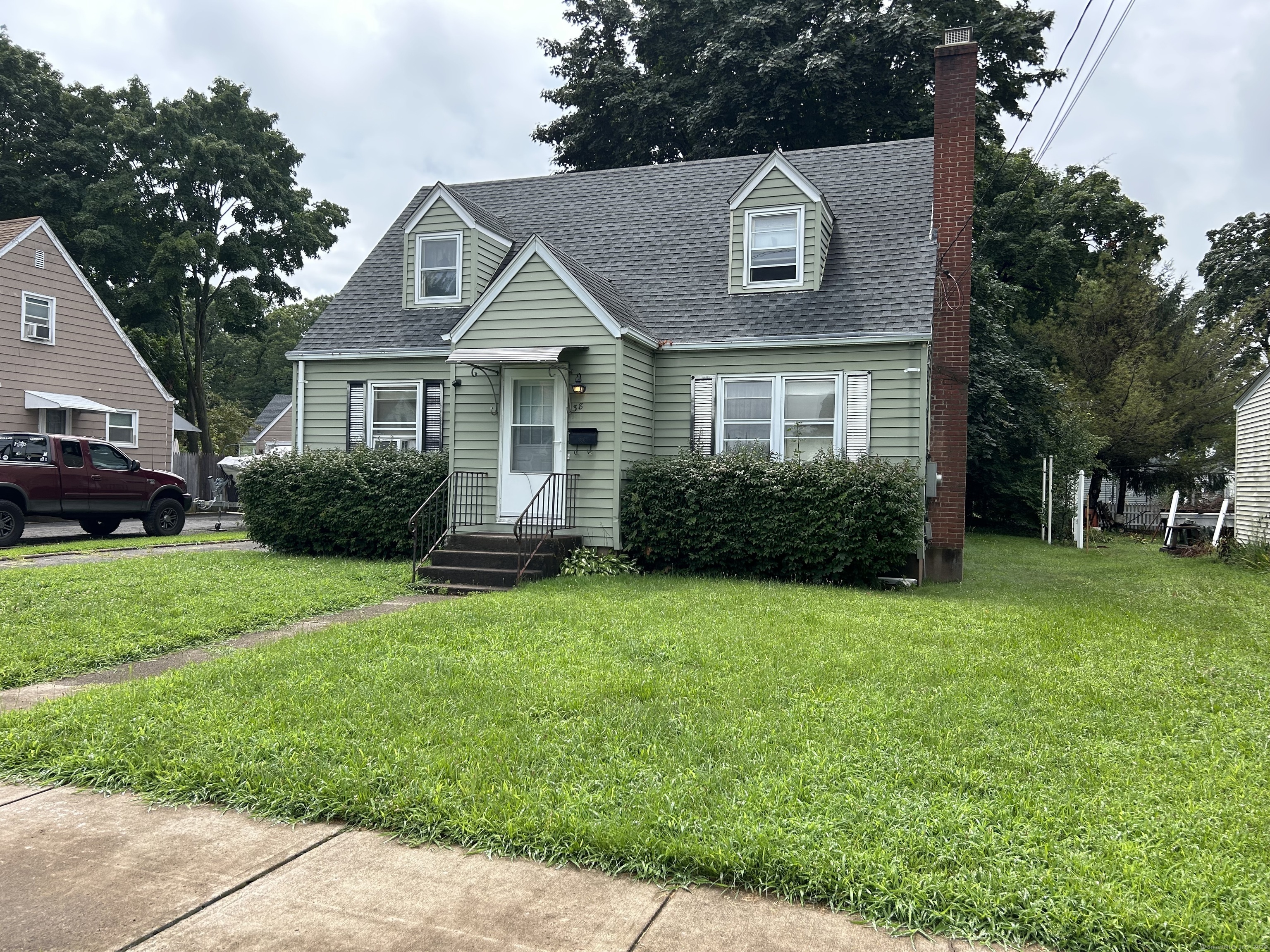 Property Photo: 38 Deerfield Drive CT 06040
