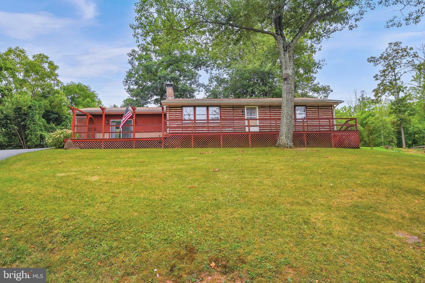 Property Photo:  1178 Pines Road  PA 17319 