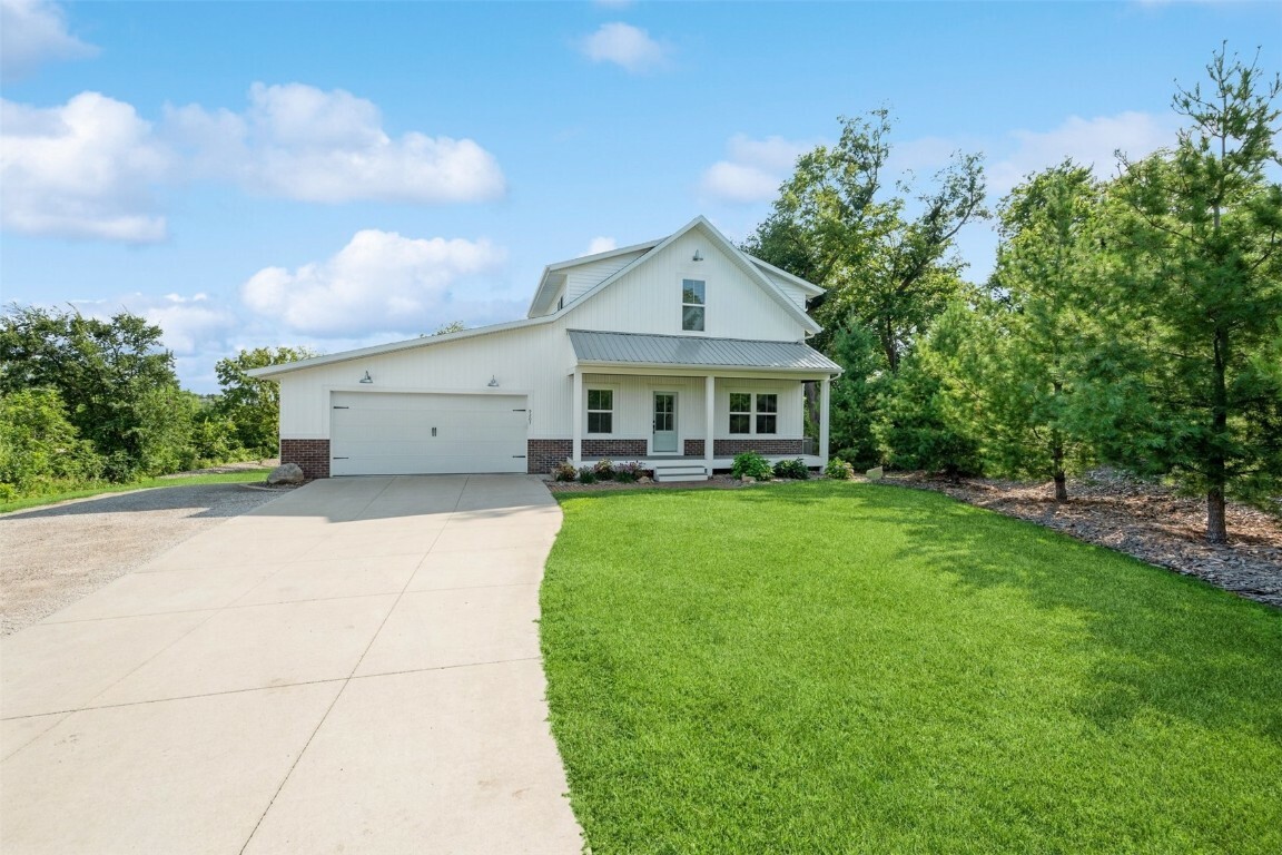 Property Photo:  9207 Feather Ridge Road  IA 52411 