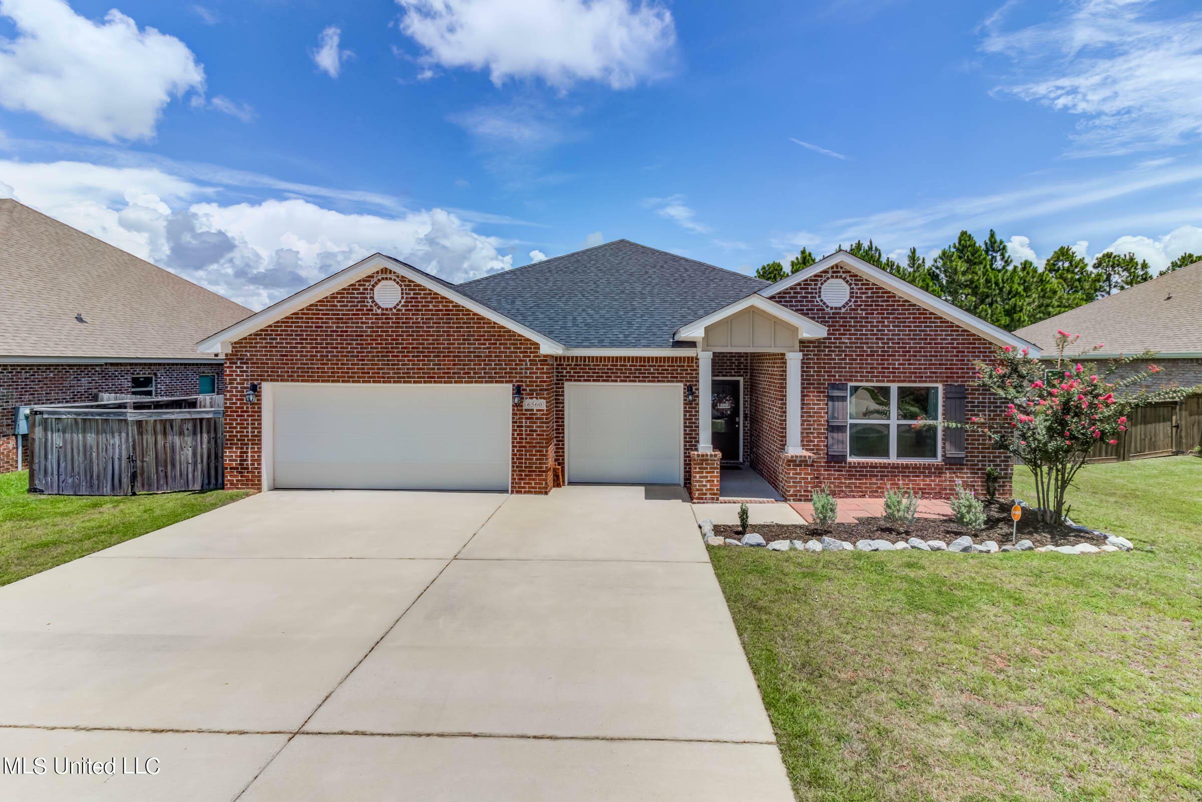 6560 Sugarcane Circle  Ocean Springs MS 39564 photo