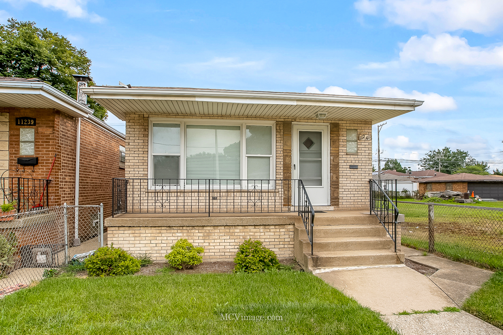 Property Photo:  11241 S Green Bay Avenue  IL 60617 