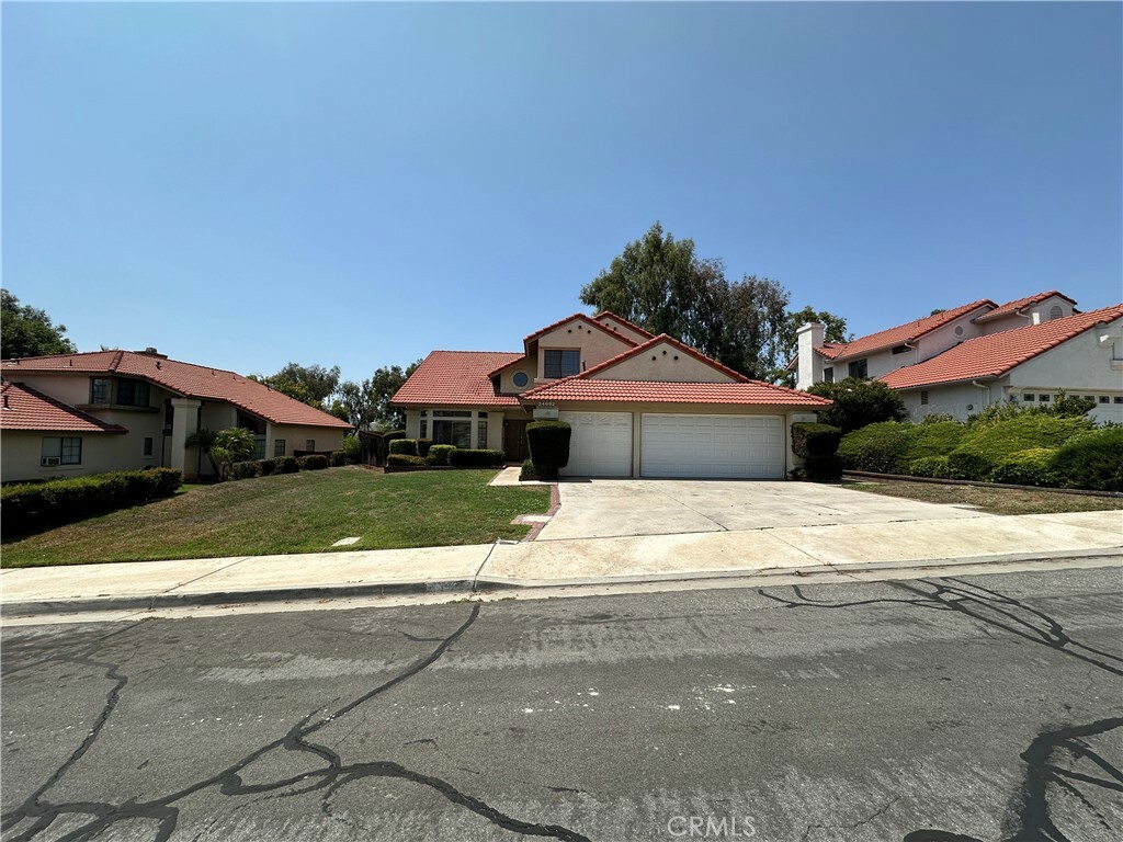 24682 Thornberry Circle  Moreno Valley CA 92557 photo