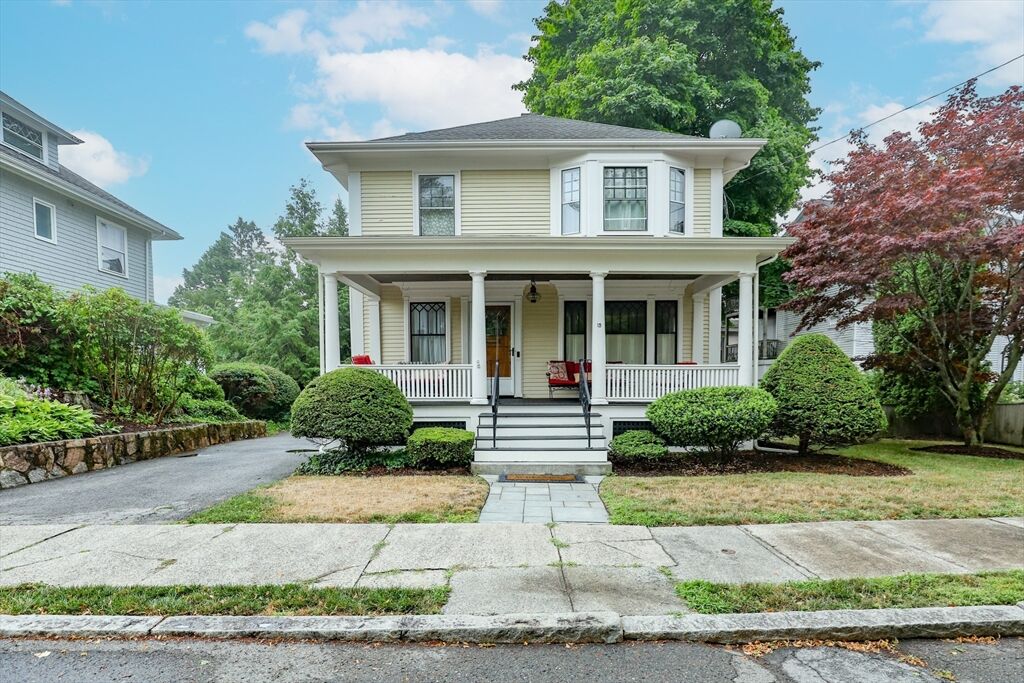 Property Photo:  15 Larcom Ave  MA 01915 