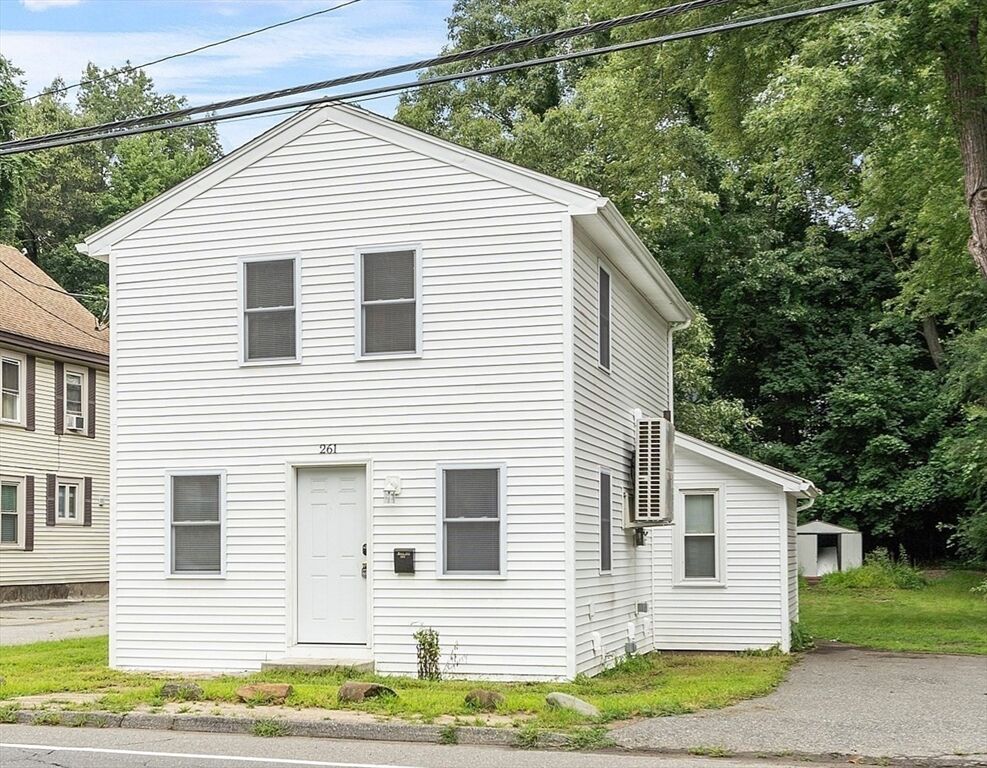 Property Photo: 261 Sterling St MA 01510