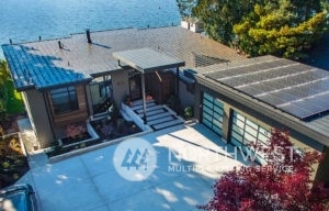 Property Photo:  2106 Dellesta Drive  WA 98226 