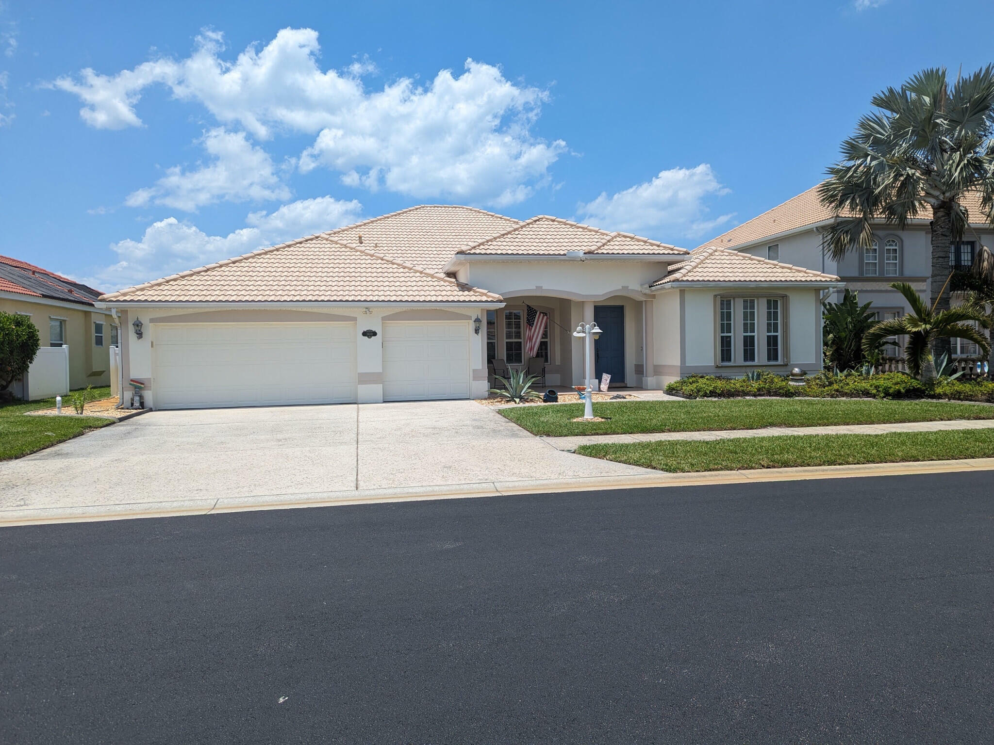 3410 Poseidon Way  Indialantic FL 32903 photo