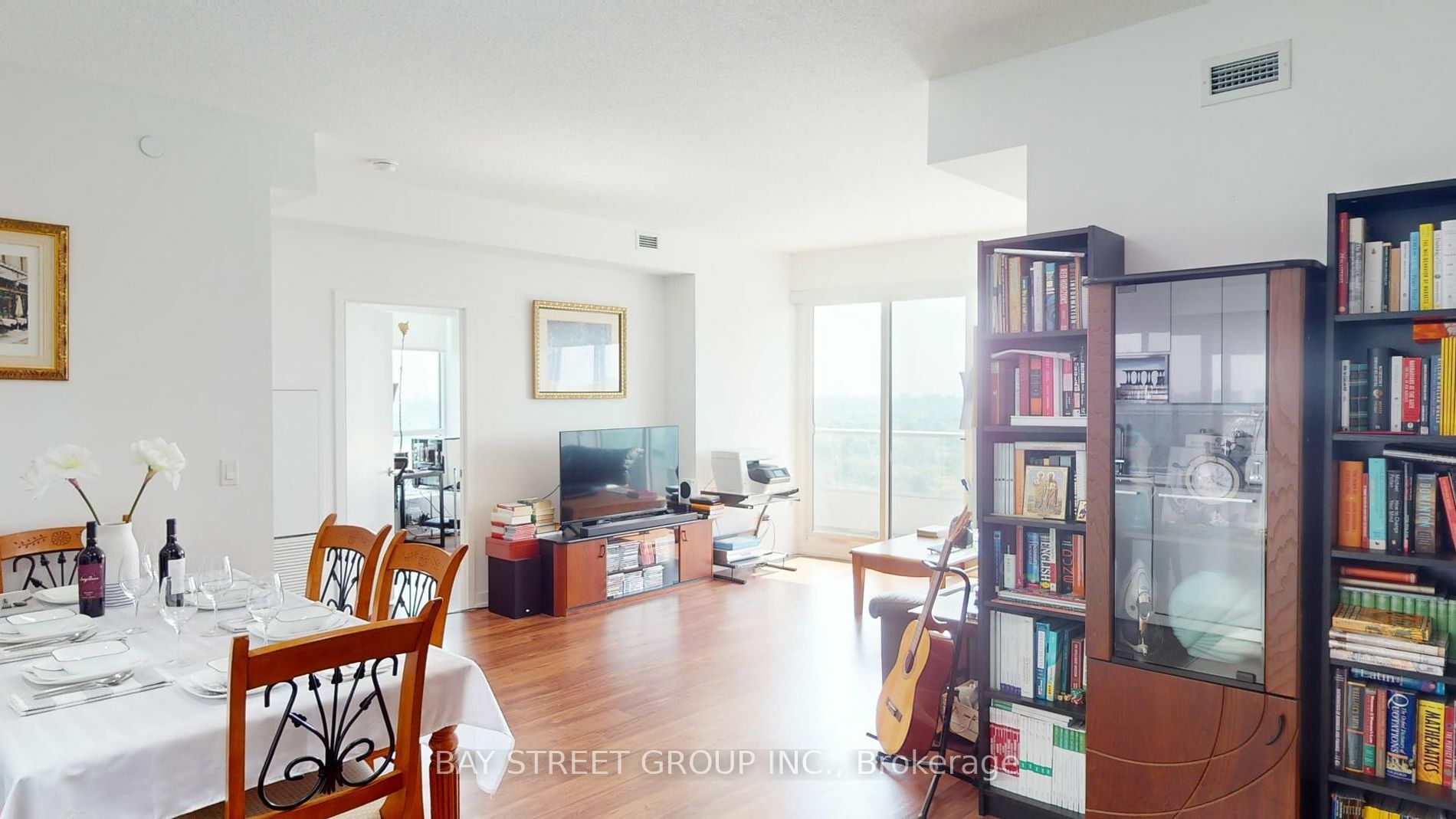 Property Photo:  115 McMahon Dr 2711  ON M2K 0E4 