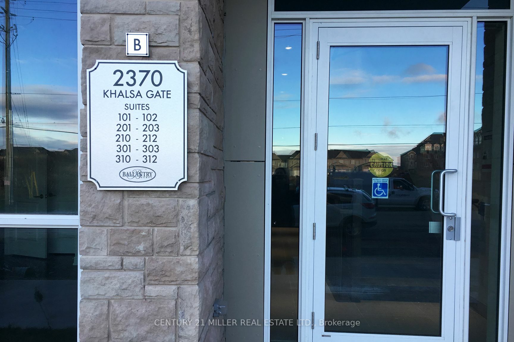 Property Photo:  2370 Khalsa Gate 302  ON L6M 1P5 