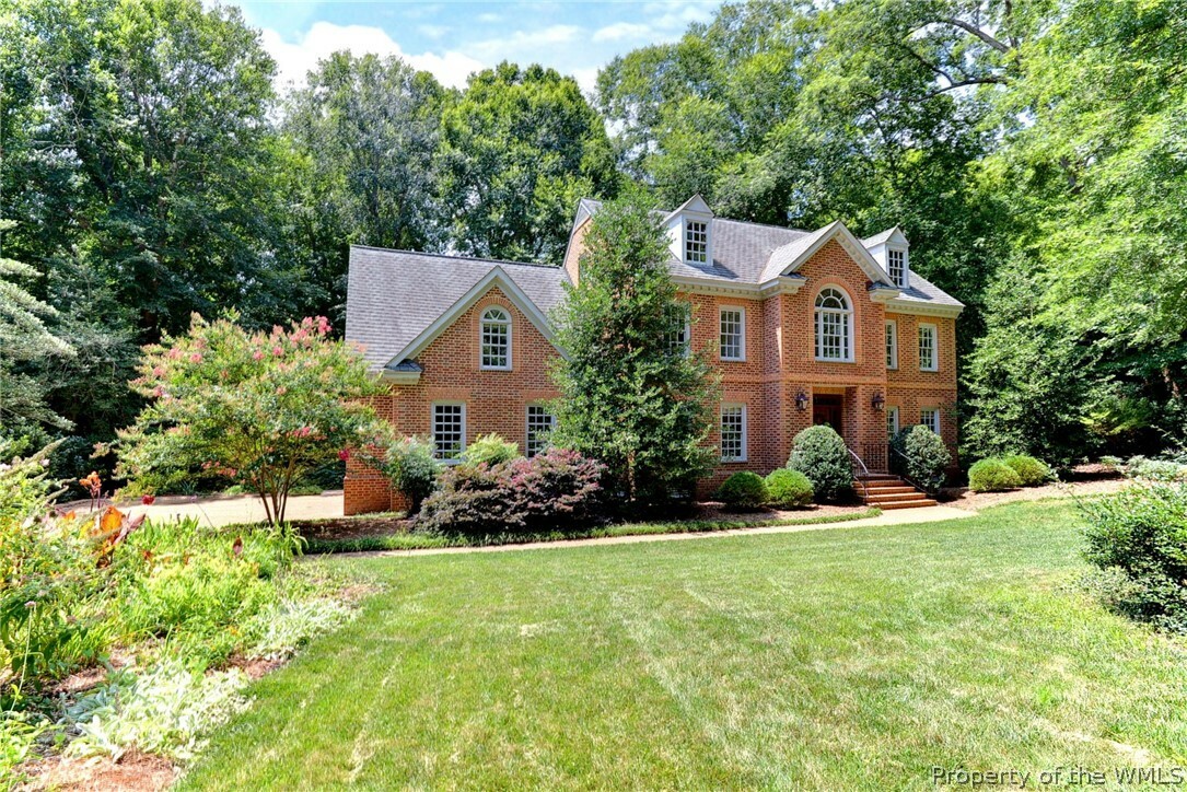 Property Photo:  108 Yorkshire Drive  VA 23185 