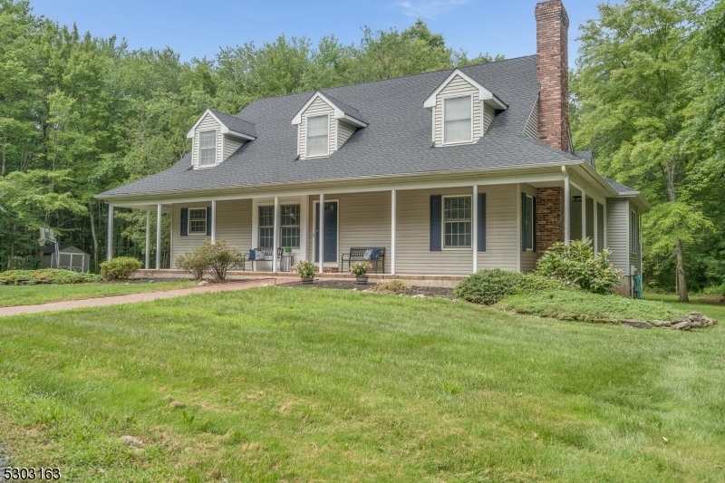 Property Photo:  17 Charlestown Rd (Cr 635)  NJ 08827 