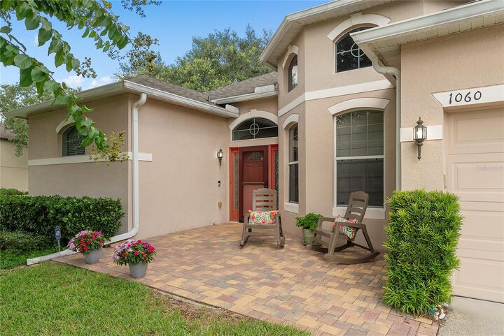 Property Photo:  1060 Shadowmoss Drive  FL 34787 