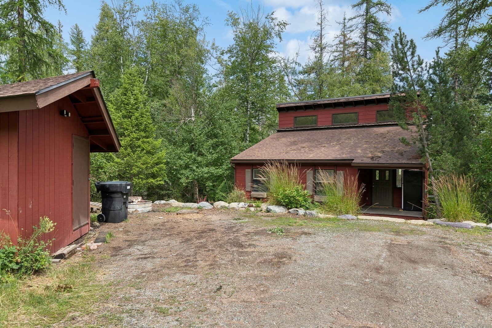 Property Photo:  1520 W Lakeshore Drive  MT 59937 