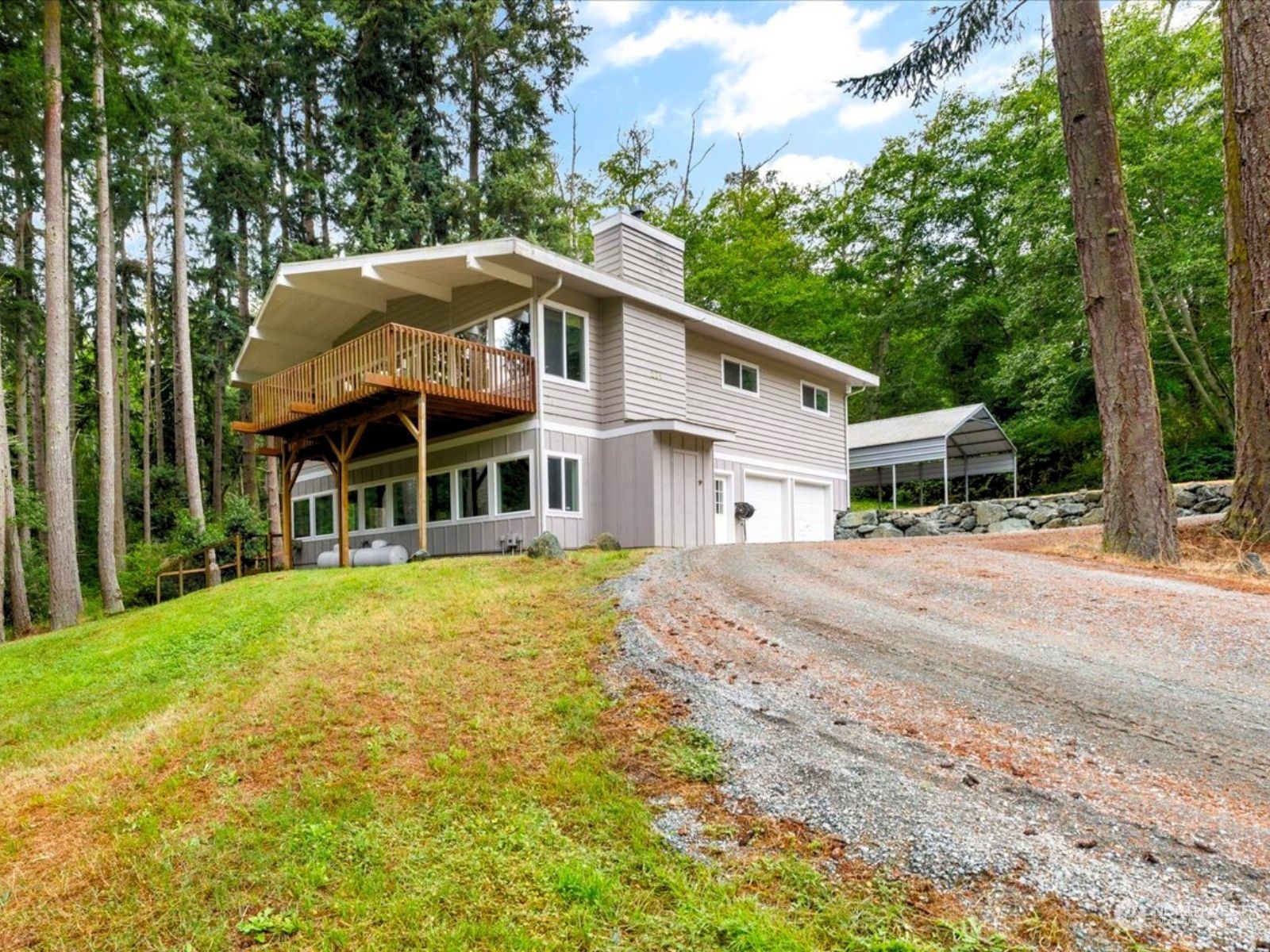 Property Photo:  271 Lagoon Point Road  WA 98253 