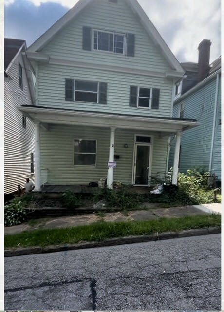 Property Photo:  425 Brown Avenue  PA 16001 