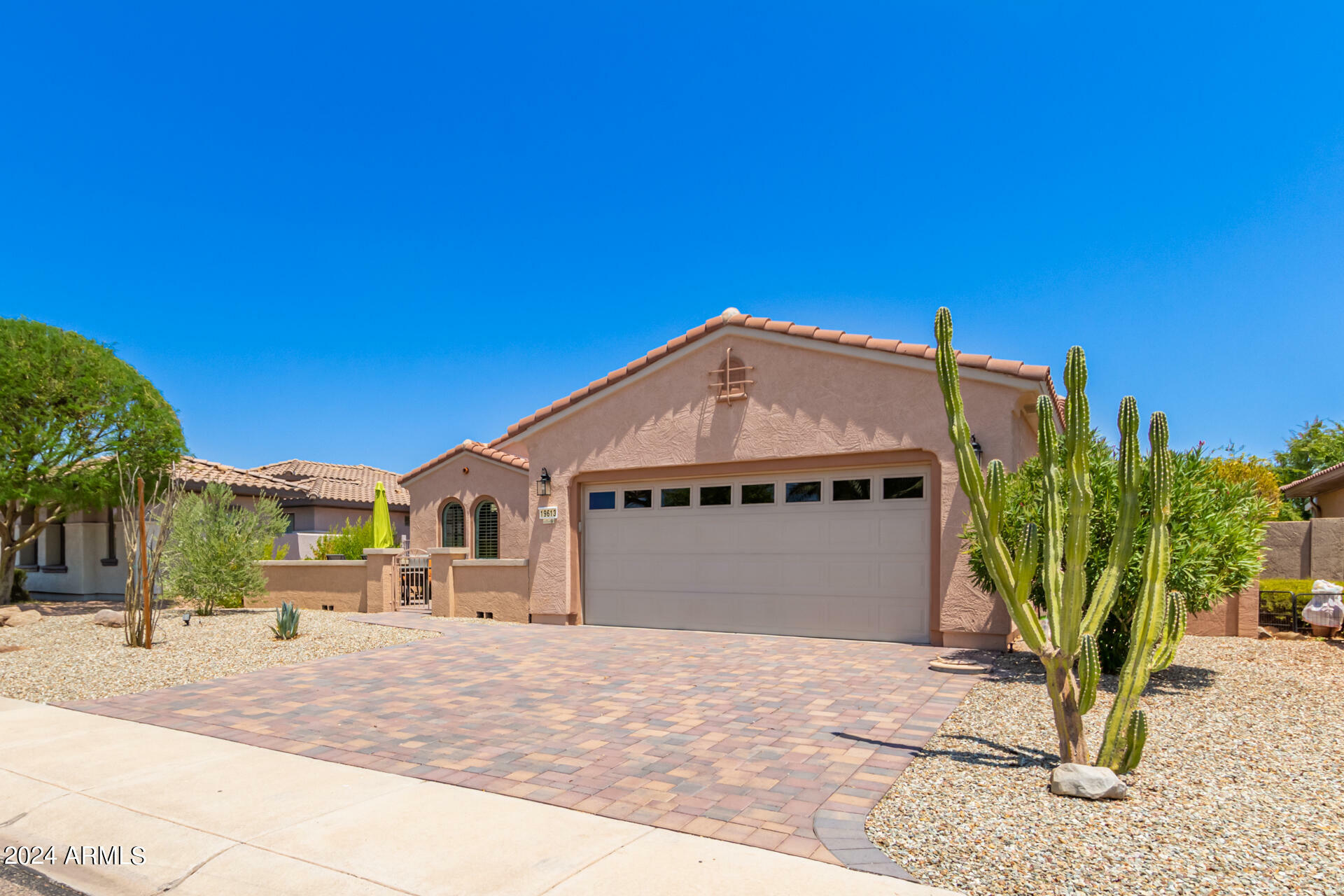 Property Photo:  19613 N Wasson Peak Drive  AZ 85387 