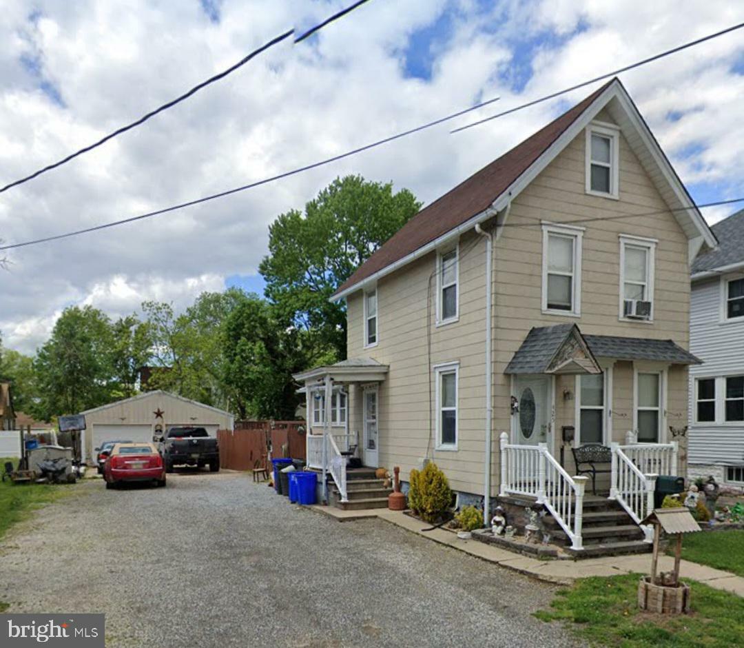 Property Photo:  425 Glover Street  NJ 08096 