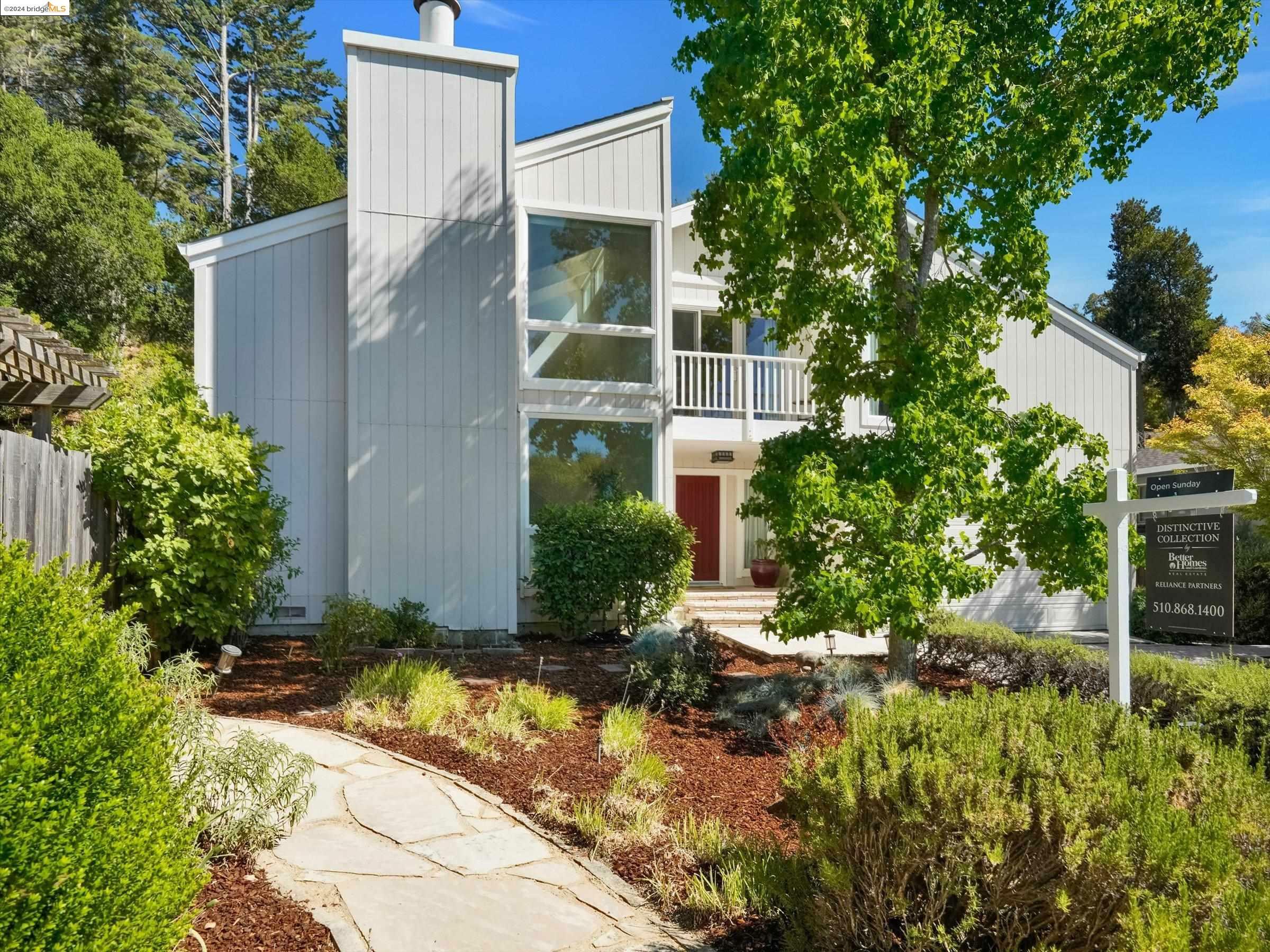 Property Photo:  120 Leslee Ln  CA 94563 