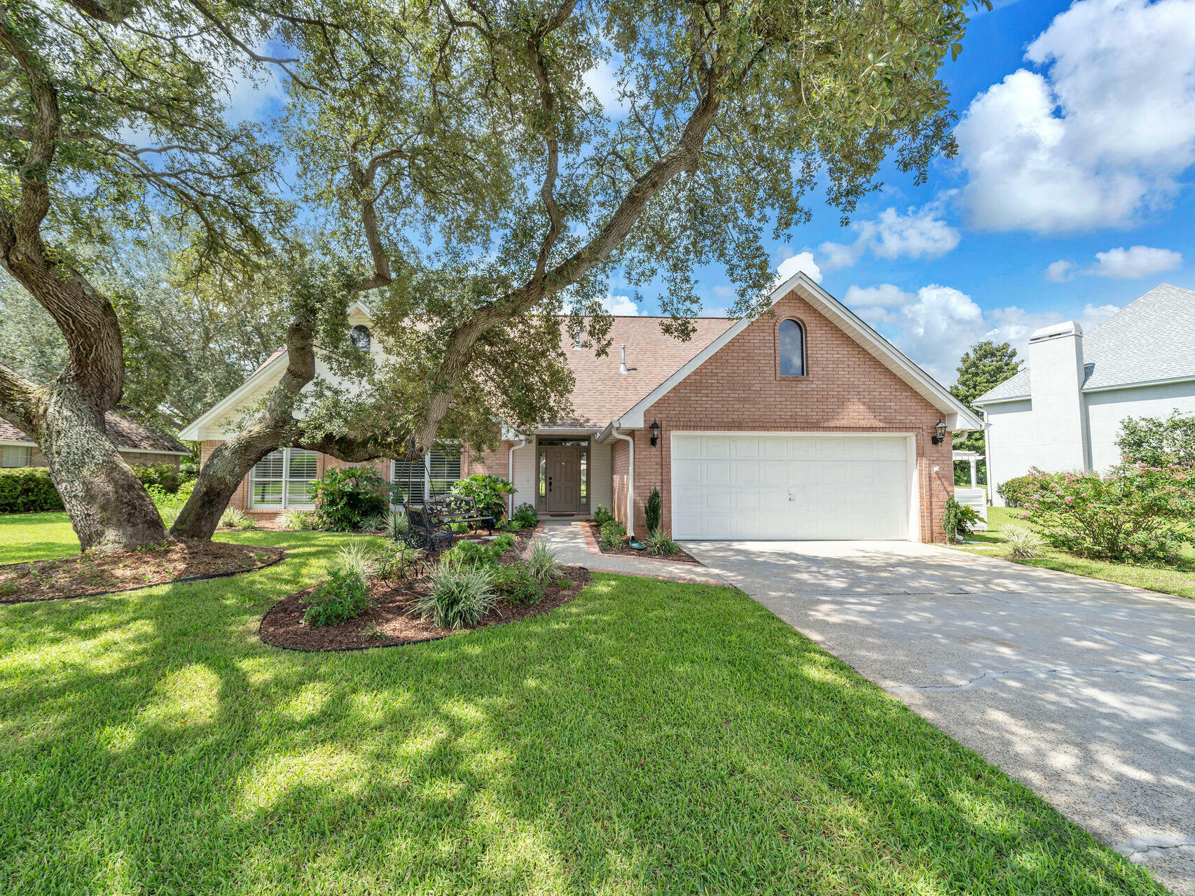 Property Photo:  860 The Masters Boulevard  FL 32579 