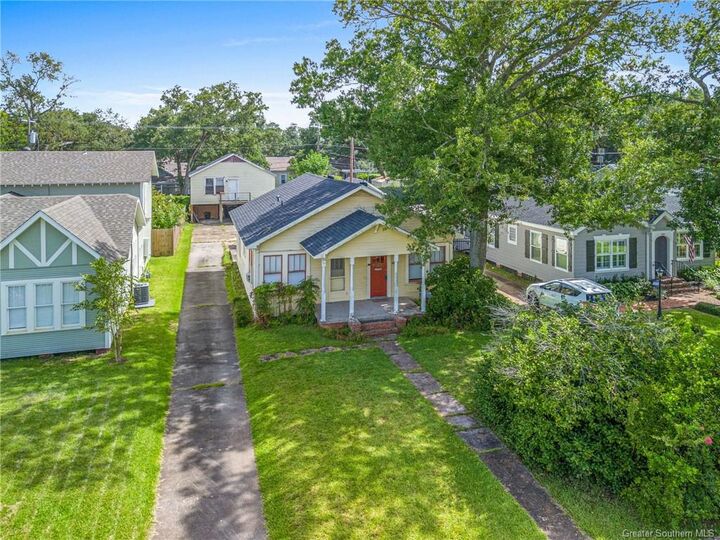 1104 8th Street  Lake Charles LA 70601 photo