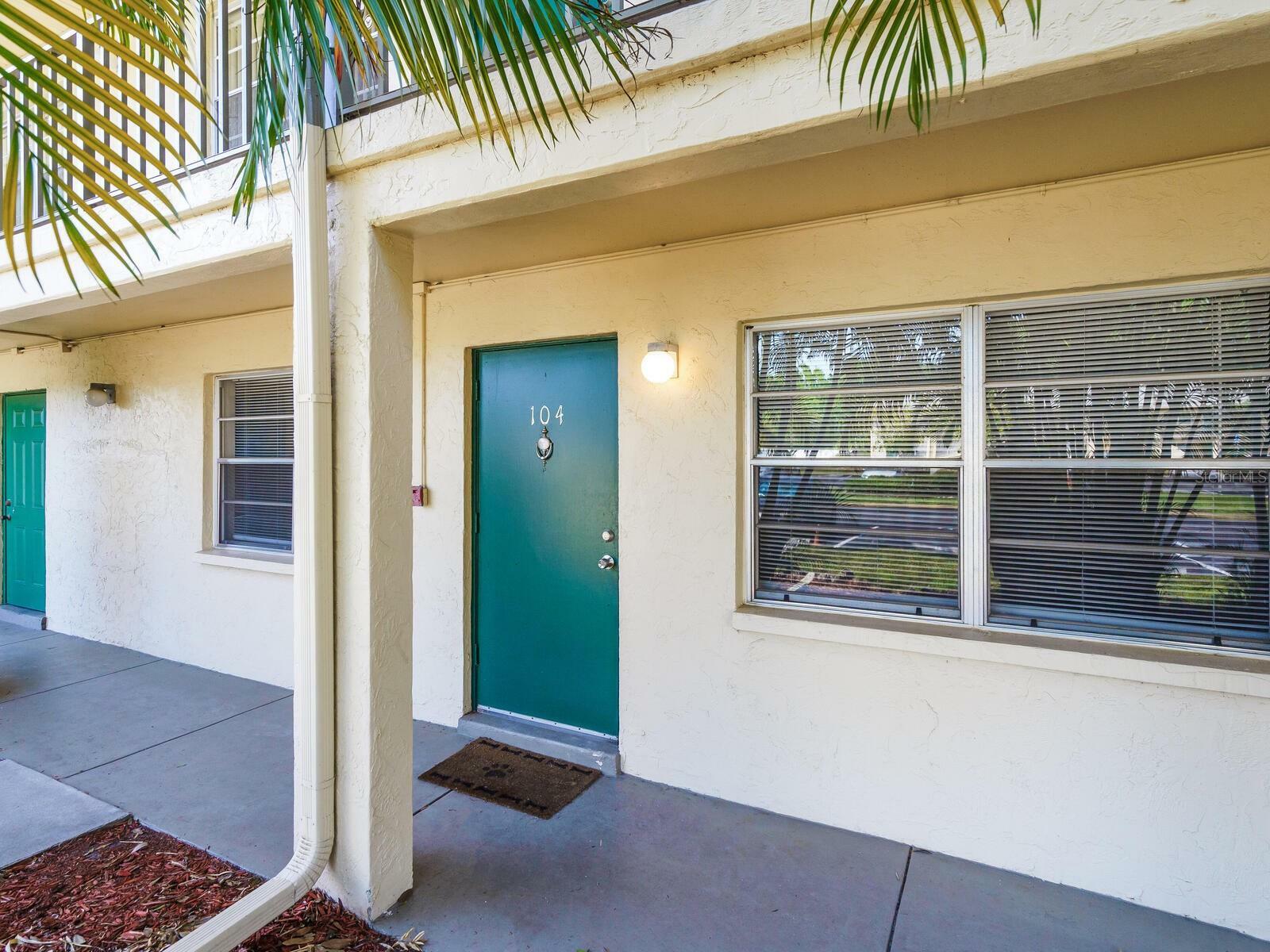 Property Photo:  4805 Rilma Avenue 104  FL 34234 