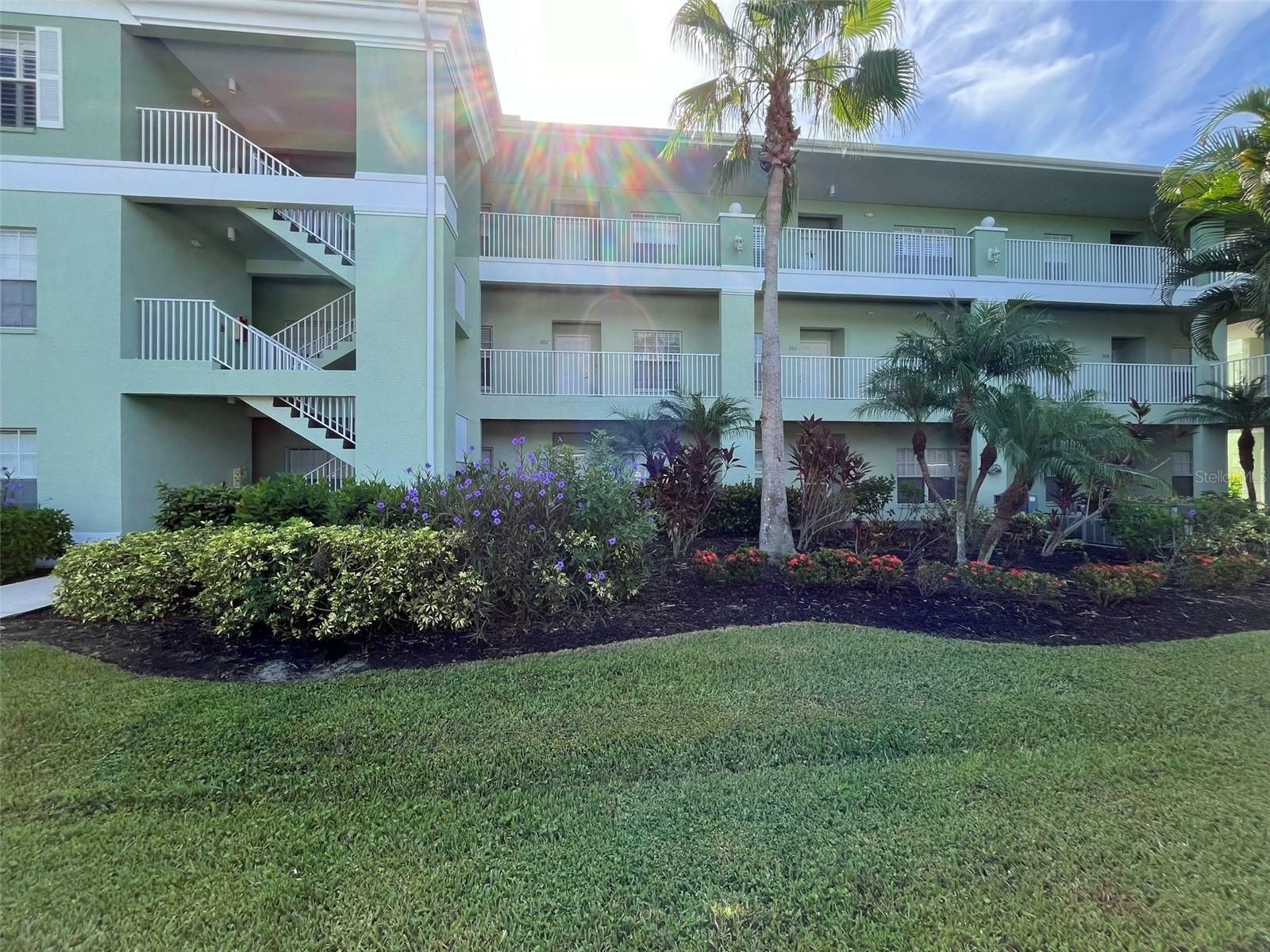 Property Photo:  2160 Heron Lake Drive 202  FL 33983 