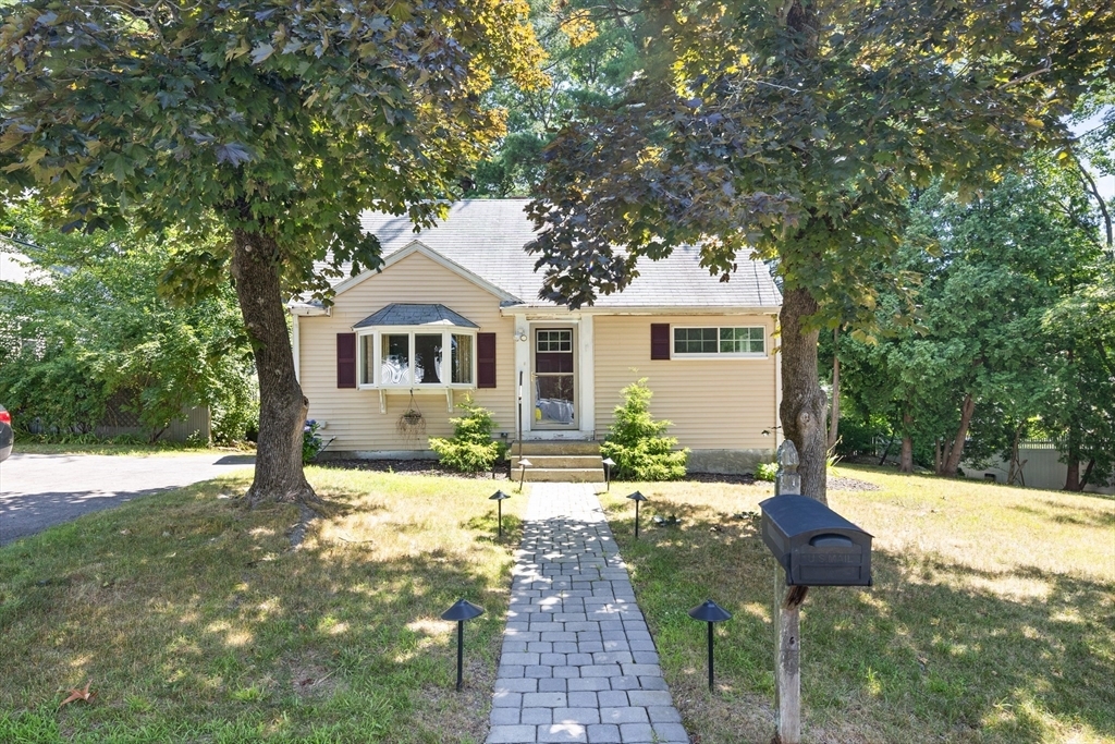 Property Photo:  3 Ferndale Road  MA 01760 